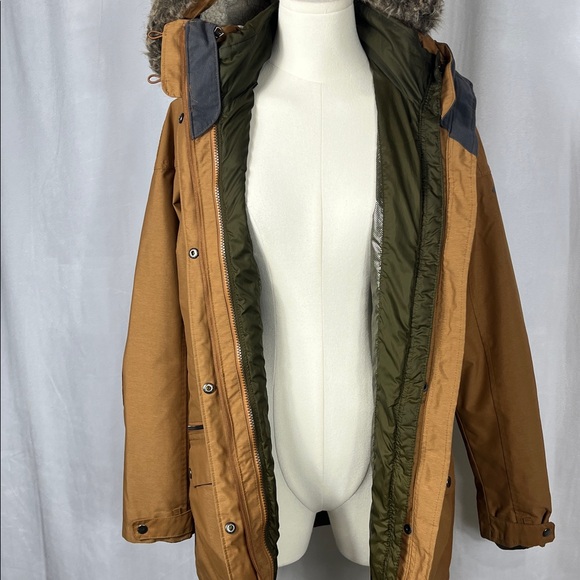 Columbia Carson Pass IC Winter Snow Coat with Interchangable Olive Green Jacket. - Picture 5 of 16